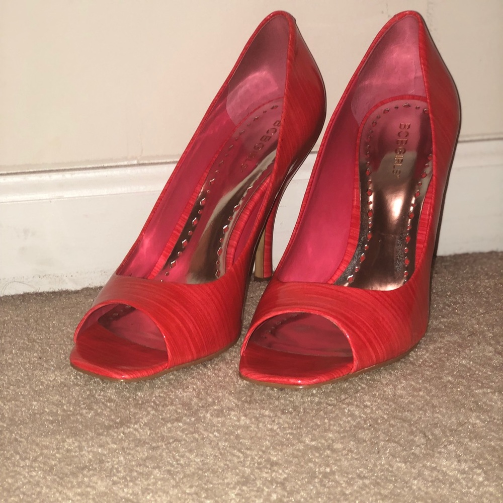 BCBG hot pink heels